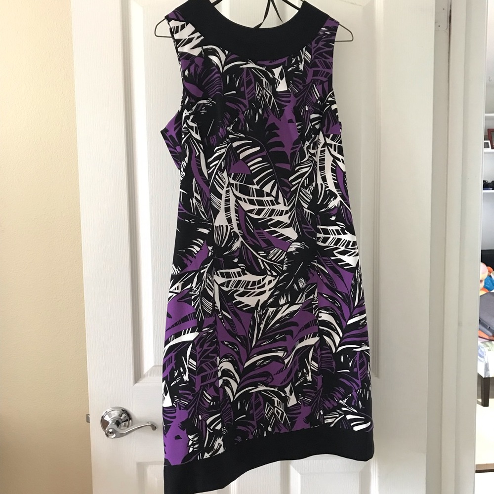 Purple & Black Tropical Leaves Dress